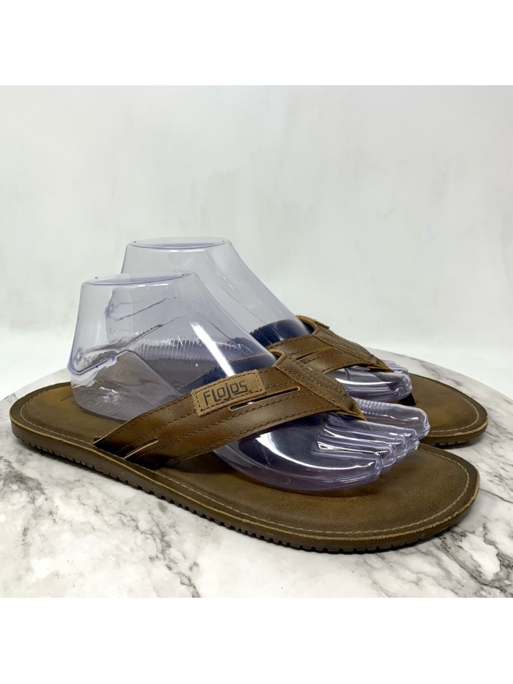 Flojos Alonzo Brown Casual Flip Flops Sandals 10.5 Surfer Casual Beach Cruise